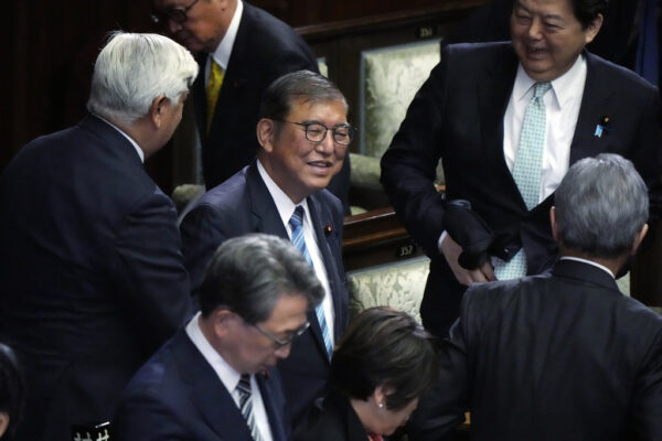 Giappone, Ishiba confermato primo ministro al ballottaggio