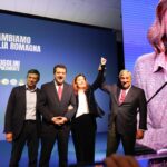 Emilia Romagna, i leader del centrodestra a Bologna dopo scontri. Meloni attacca sindaco: “Doppia faccia”