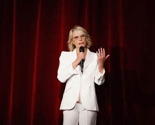 Ascolti Tv ieri 10 novembre: sfiora 3 milioni di media spettatori Amici di Maria De Filippi – Le Pagelle Ascolti Tv ieri 10 novembre: sfiora 3 milioni di media spettatori Amici di Maria De Filippi – Le Pagelle