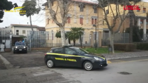 Teramo, malversazioni erogazioni pubbliche: nei guai impresa riparazione veicoli