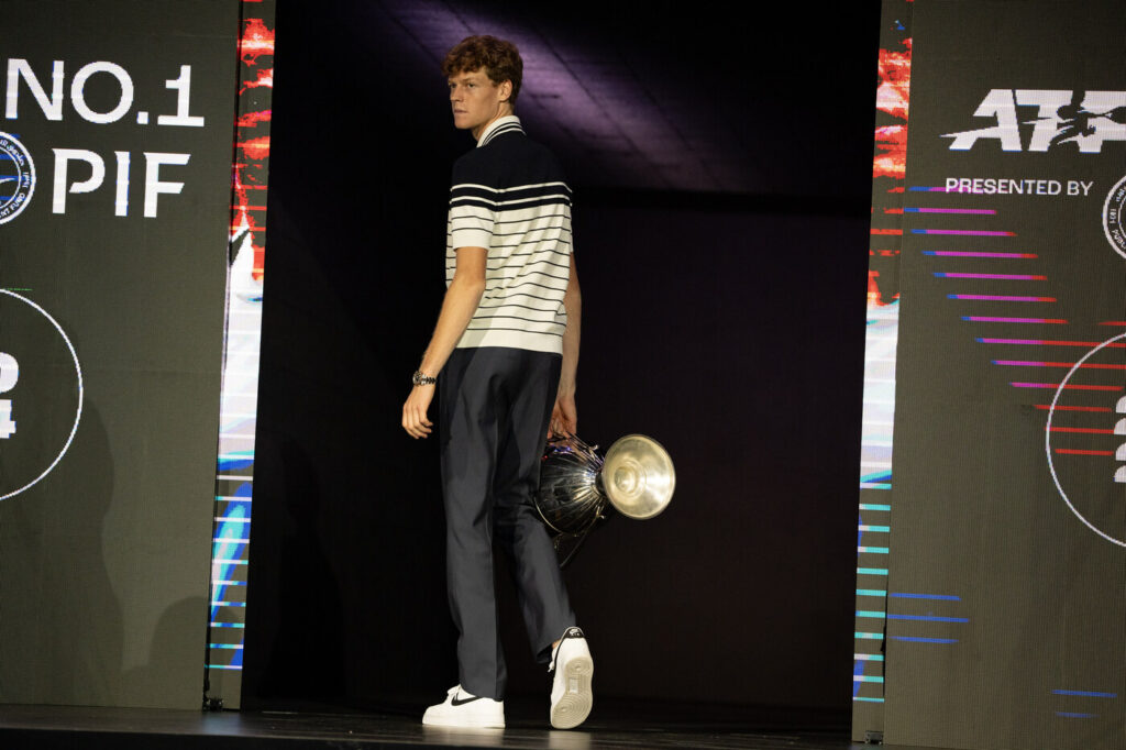 Galleria foto 'Jannik Sinner premiato a Torino: è il nuovo numero 1 del ranking ATP 2024' - foto 8