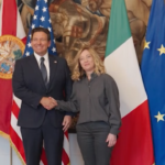 Meloni incontra Ron DeSantis a Palazzo Chigi