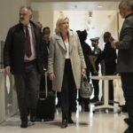 Francia, procura chiede 5 anni di carcere e ineleggibilità per Marine Le Pen