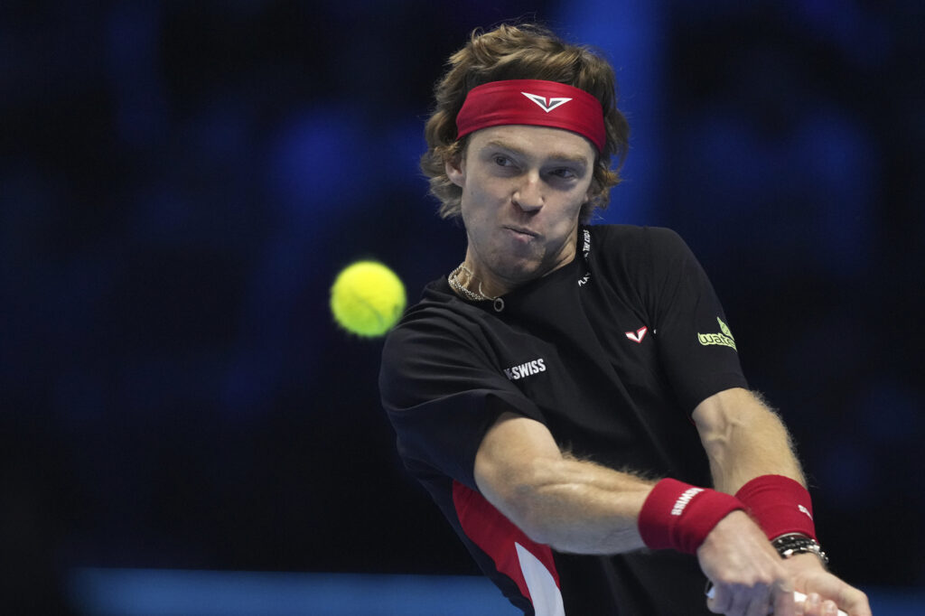 Galleria foto 'ATP Finals: Alcaraz supera Rublev in due set e resta in corsa per le semifinali' - foto 22