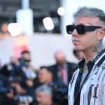 Lazza è diventato papà: il bimbo con la compagna Greta Orsingher