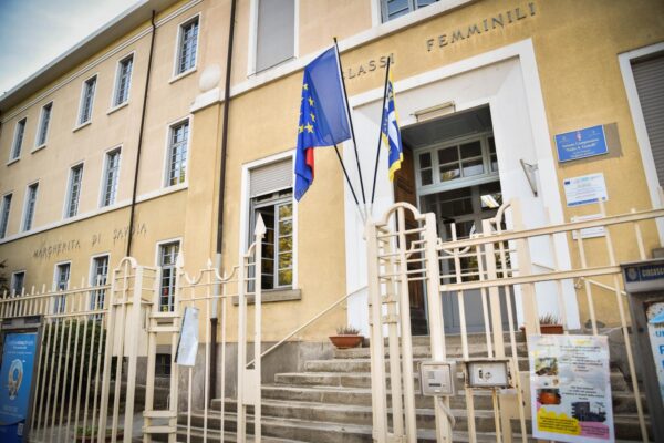 Manovra, voucher fino a 1.500 euro per studenti scuole paritarie: emendamento FdI Manovra, voucher fino a 1.500 euro per studenti scuole paritarie: emendamento FdI