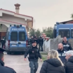 Roma, in corso di demolizione ville abusive del clan Petrov