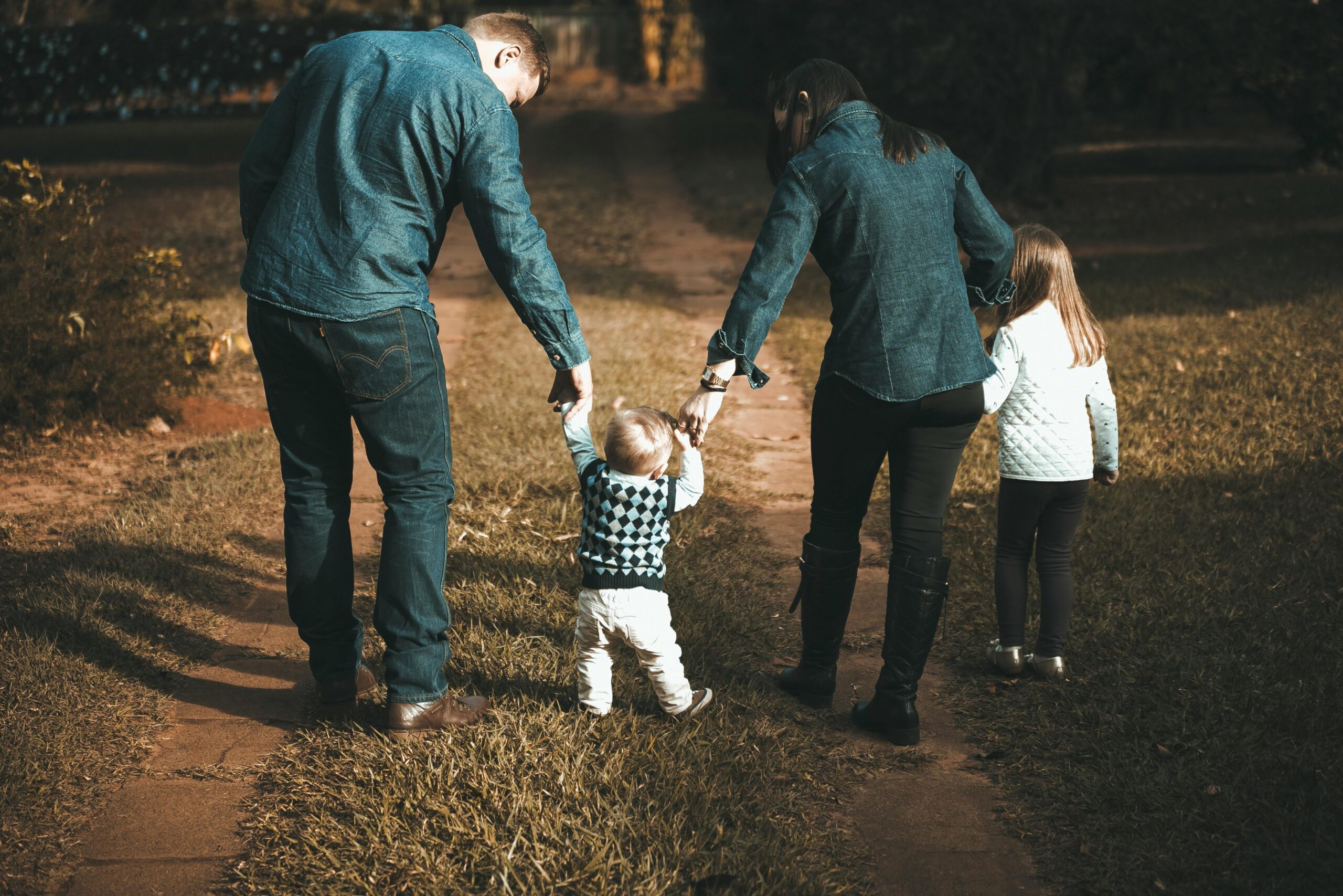 Famiglia, diminuiscono le coppie con figli: in 10 anni -14% Famiglia, diminuiscono le coppie con figli: in 10 anni -14%