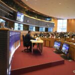 Ue: il Ppe spacca ancora la maggioranza, crisi congelata fino alla prossima settimana