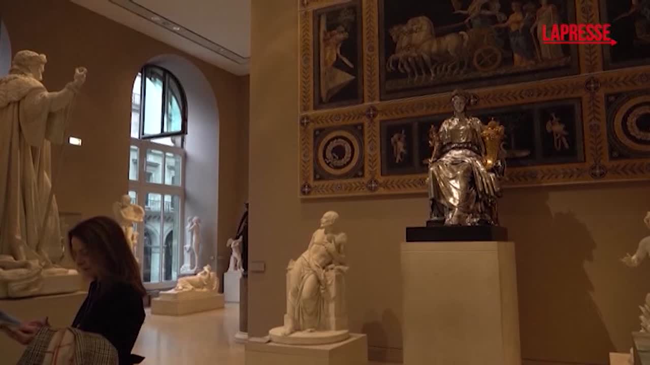 Louvre, mostra immersiva ‘Di tutte le bellezze!’: viaggio attraverso 108 opere