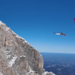 Rimosso sul Gran Sasso lo storico bivacco “Bafile”