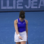 Billie Jean King Cup, Paolini cade contro Swiatek: Italia-Polonia 1-1