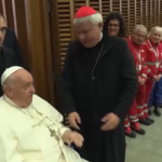 Giornata mondiale dei poveri, Papa Francesco ospita a pranzo migranti e senzatetto