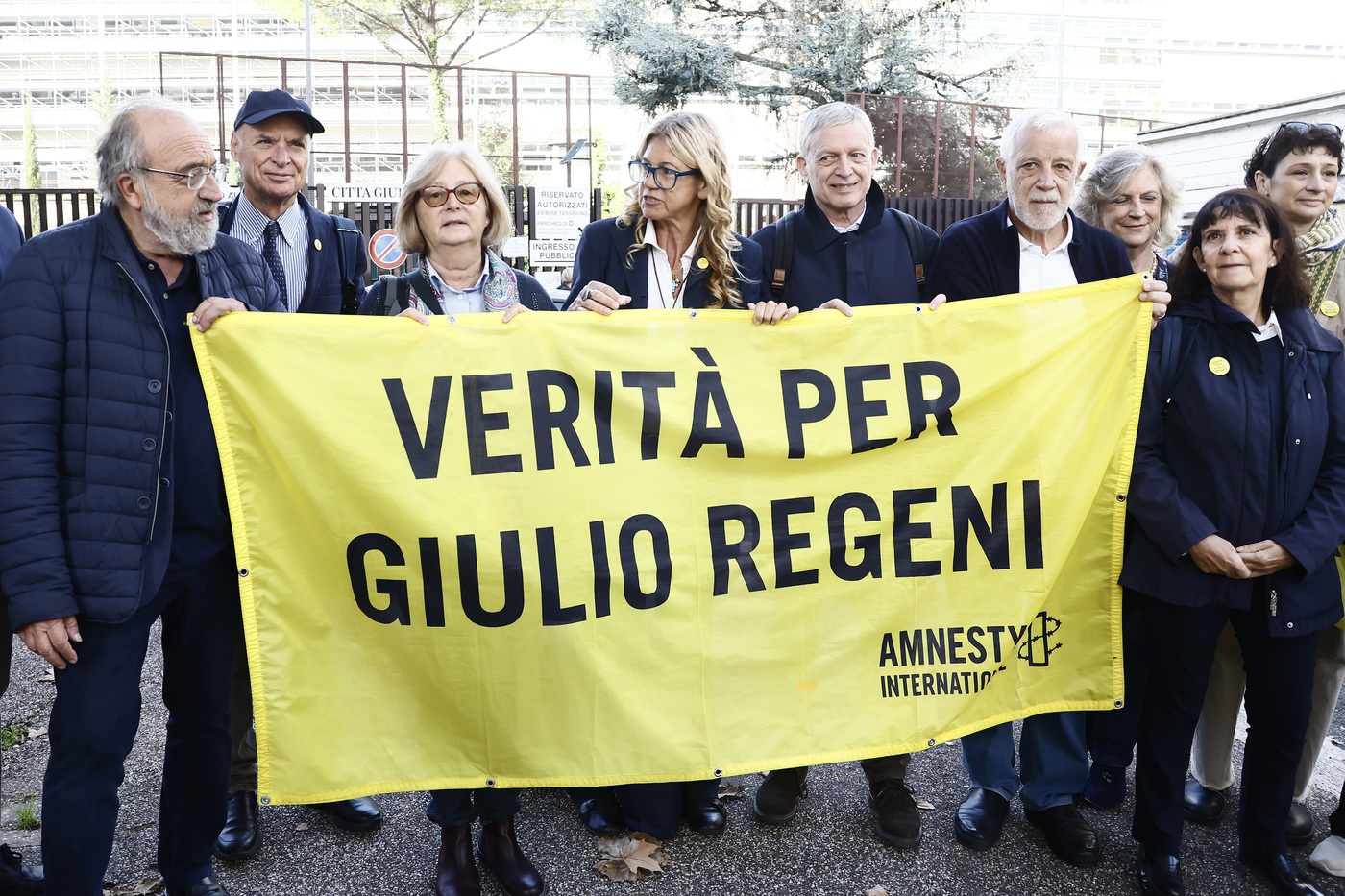 Caso Regeni, il testimone: “Ho visto Giulio bendato e sfinito dalle torture”