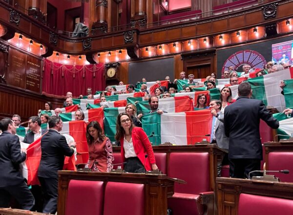 Autonomia, bocciata mozione opposizioni per stop alle intese con le Regioni