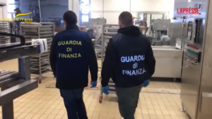 Fermo, caporalato in azienda: sei denunciati