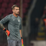 Portiere Lazio Provedel denuncia la ex Capecchi: “Non mi fa vedere figlio”, il legale: “Calunnie”