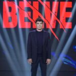 Riccardo Scamarcio si racconta a Belve, dalla figlia alla fidanzata Porcaroli: “Incorvaia e Scarcina? Quella storia un orrore”