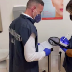 Grosseto, sfruttamento della prostituzione in finti centri estetici: cinque arresti