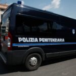 Trapani, torture in carcere: arrestati 11 agenti penitenziari, 14 sospesi
