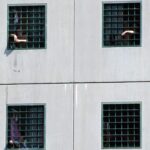 Carceri, detenuti evasi da Poggioreale: catturato anche il secondo fuggitivo