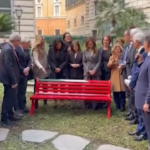 Violenza donne, svelata una panchina rossa in Senato