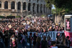 Roma, manifestazione contro il Governo e a difesa dei consultori abortisti