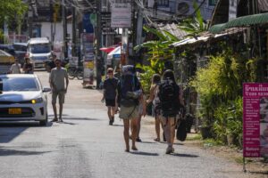 Laos Tourists Poisoned