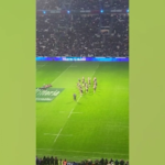 Rugby, la suggestiva Haka degli All Blacks vista dagli spalti dell’Allianz Stadium di Torino