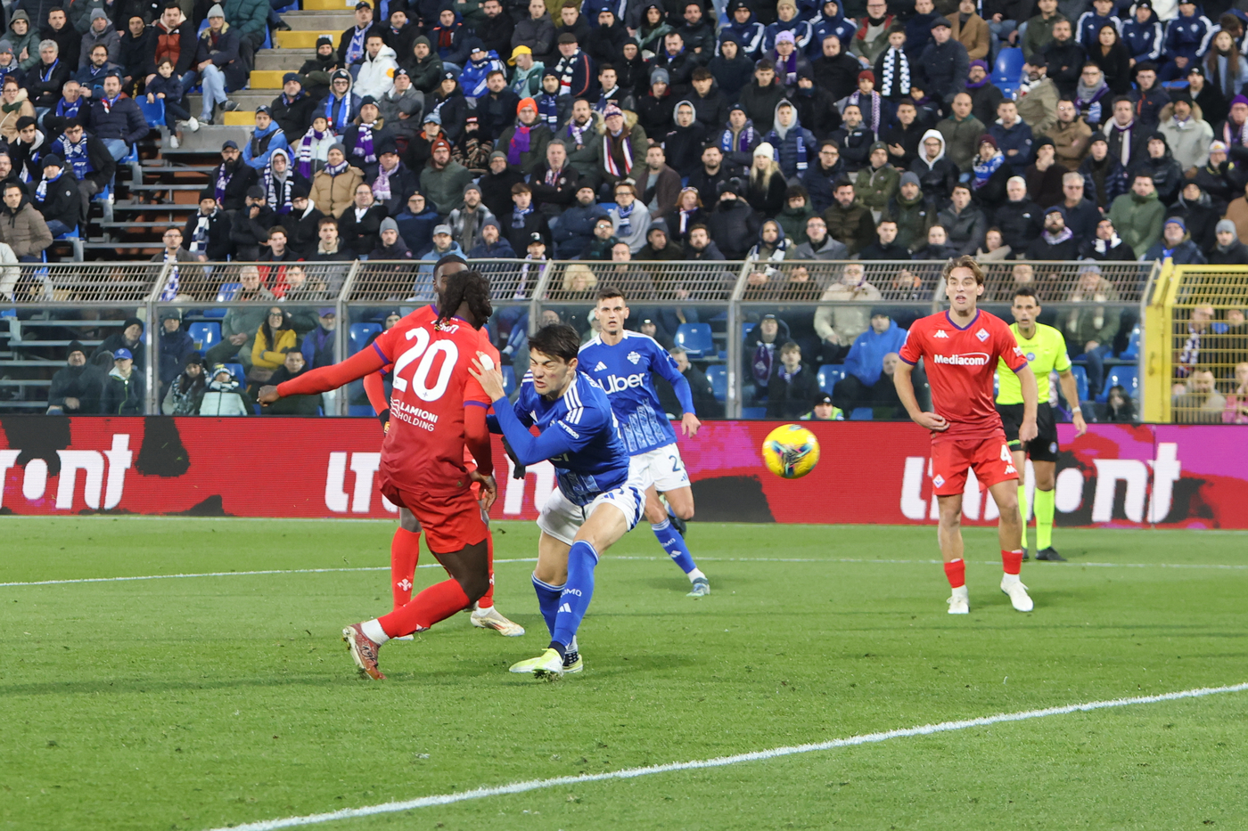 Como Fiorentina 0 2, i viola volano con Adli e Kean