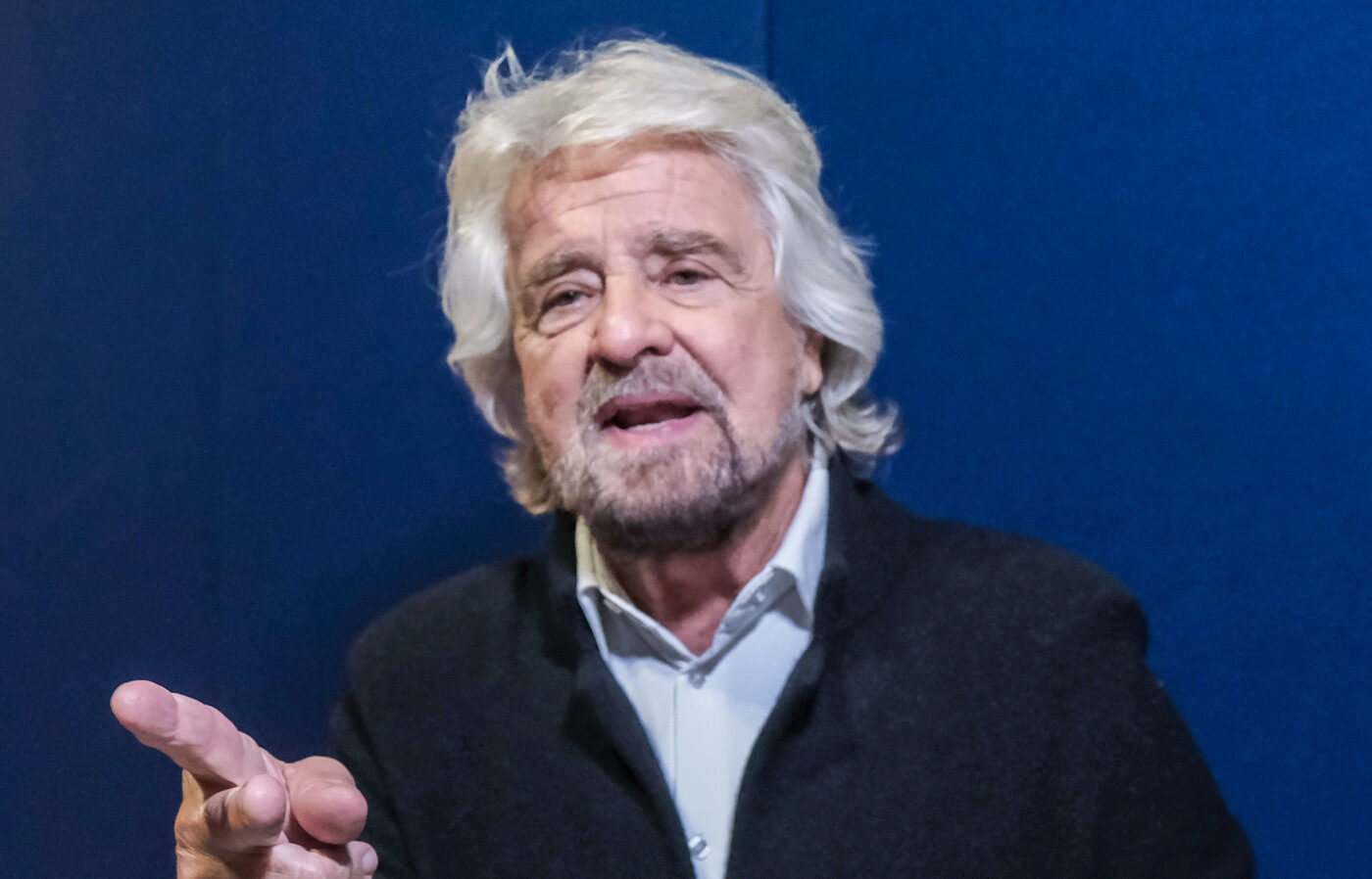 M5s, Grillo scrive a Schlein: lettera su ruolo di Conte nel Pd