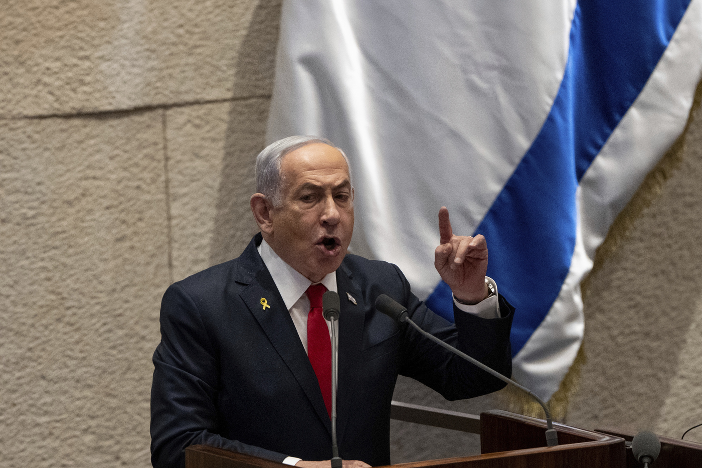 Libano, Idf: “Abbiamo raggiunto il fiume Litani, è la prima volta da 2000”