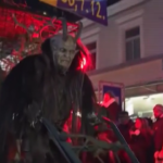 Austria, la tradizionale corsa dei Krampus ad Hollabrunn