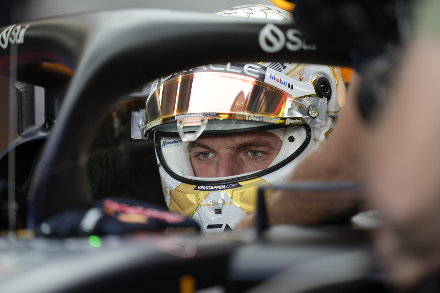 Gp Qatar, vince ancora Verstappen: secondo Leclerc Gp Qatar, vince ancora Verstappen: secondo Leclerc