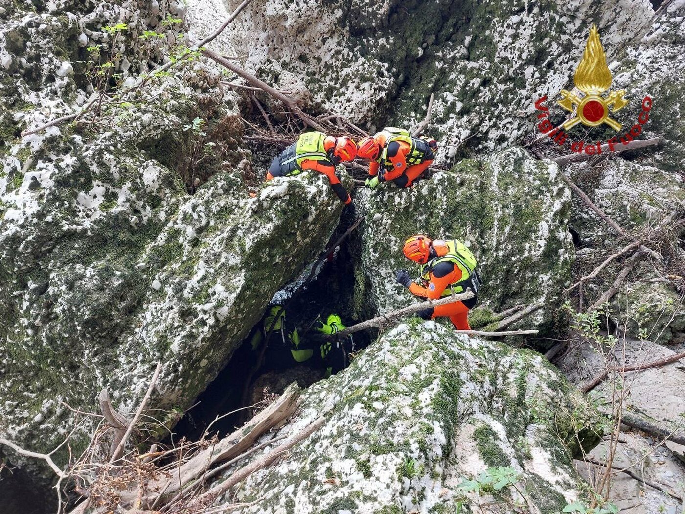 Natisone, 4 indagati per la tragedia: tra loro anche 3 vigili del fuoco