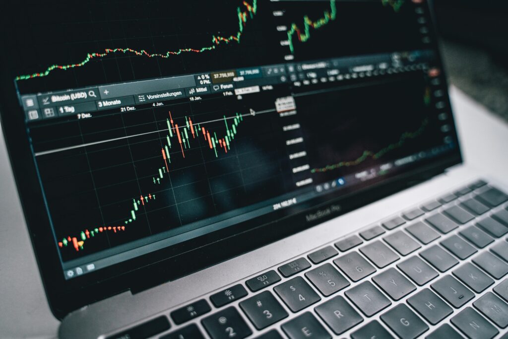 Pil, confermata una crescita dello 0,7% nel 2024 Pil, confermata una crescita dello 0,7% nel 2024