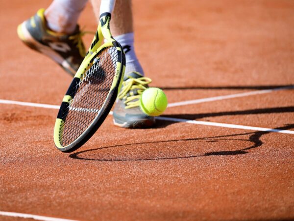 Tennista turco come Edoardo Bove: malore in campo a Monastir, l’atleta si accascia in campo