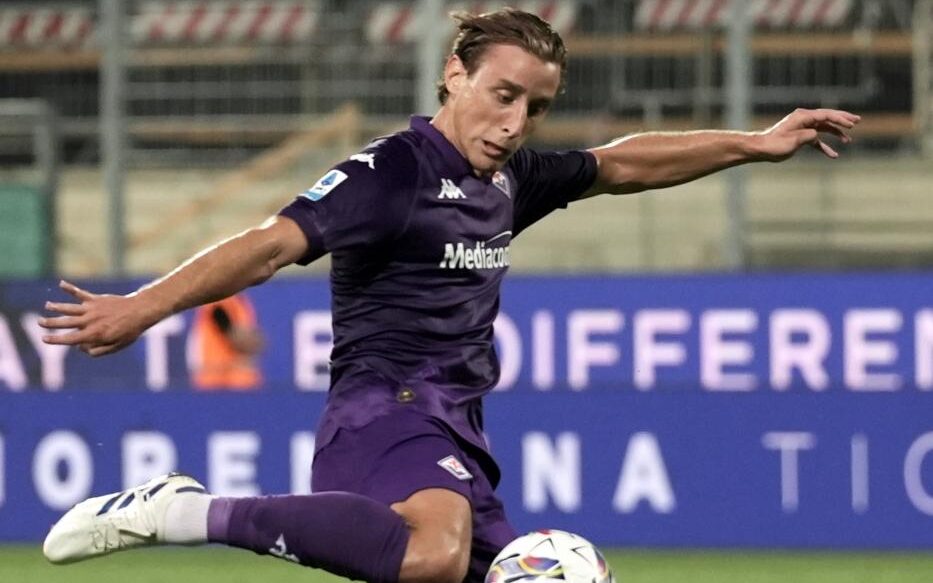 Bove, seconda notte tranquilla: oggi videochiamata con i compagni della Fiorentina