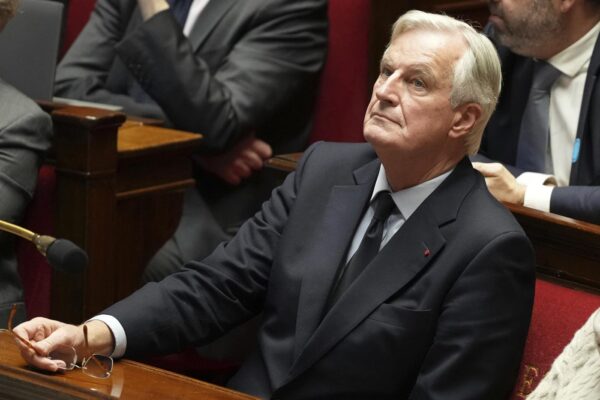 Francia - Il primo ministro francese Michel Barnier all\'Assemblea nazionale