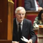 Francia, crisi di governo: Barnier pensa si possa evitare sfiducia
