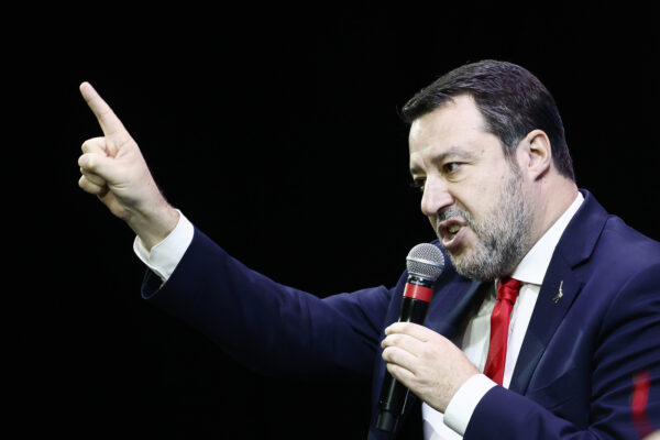 Codice della strada, Salvini: “Primi dati positivi, grazie a italiani per buonsenso”