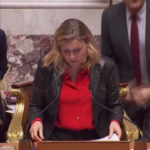 Francia, cade il governo Barnier: l’annuncio della sfiducia