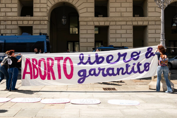 Corteo organizzato da Nudm Torino con partenza da Piazza Castello a Torino