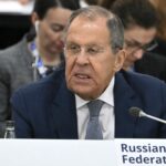 Ucraina, Lavrov: “C’è rischio che Guerra Fredda entri in una fase calda”