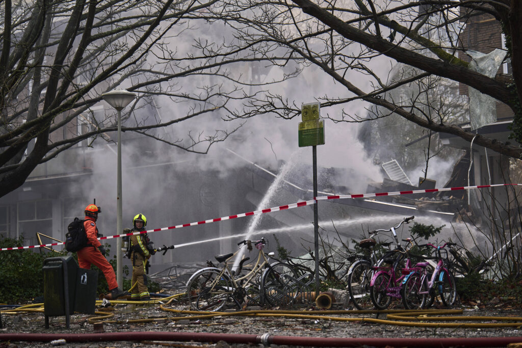 Olanda, esplosione in un condominio all’Aia: si temono 20 morti