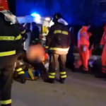 Sei anni fa la tragedia nella discoteca di Corinaldo. Le immagini d’epoca dei vigili del fuoco