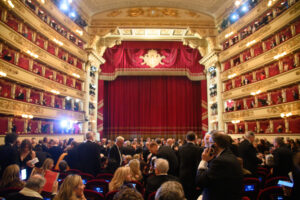 Milano, Teatro alla Scala: 12 minuti applausi per la Prima con ‘La forza del destino’