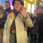 Musica, selfie e autografi: Francamente incontra i fan a Torino