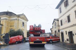 Roma - Esplosione di una palazzina a Canale Monterano