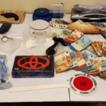 Gela, sequestrati 2,5 kg di cocaina e armi: 3 arresti